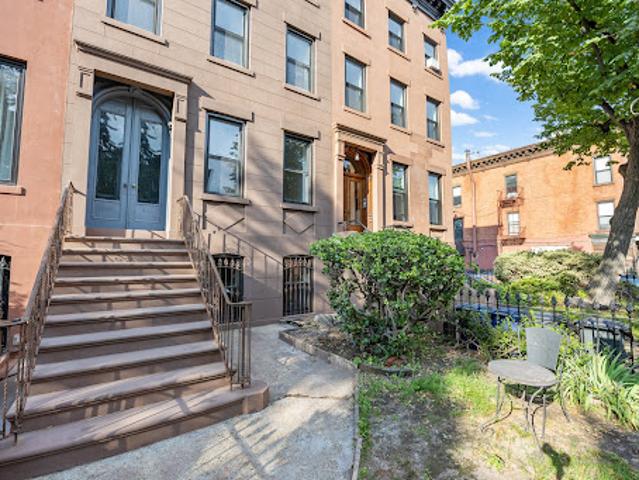 House for sale in Arverne, New York