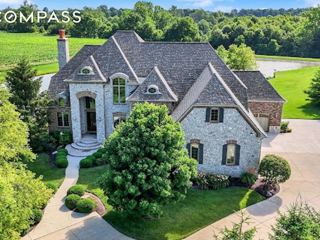 House for sale in Whitestown, Indiana