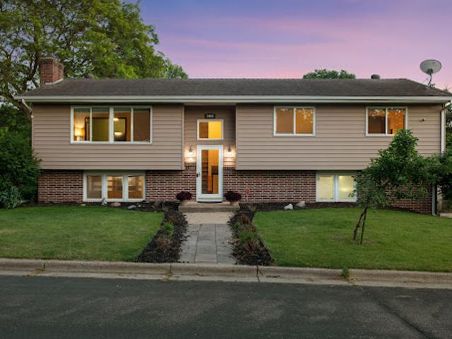 House for sale in Hennepin, Minnesota