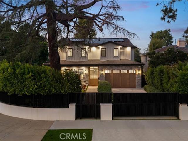 House for sale in Sherman Oaks Neighborhood Council District, Canoga Park