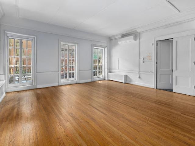 House for sale in New York