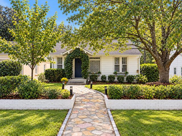 House for sale in Atlanta, Fulton County