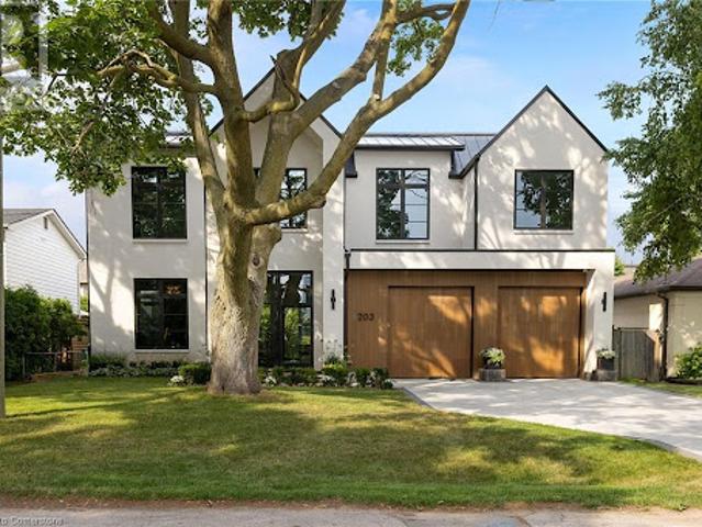 House for sale in Oakville, Ontario