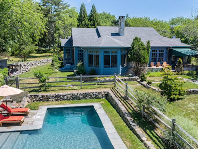 House for sale in Bristol, Massachusetts