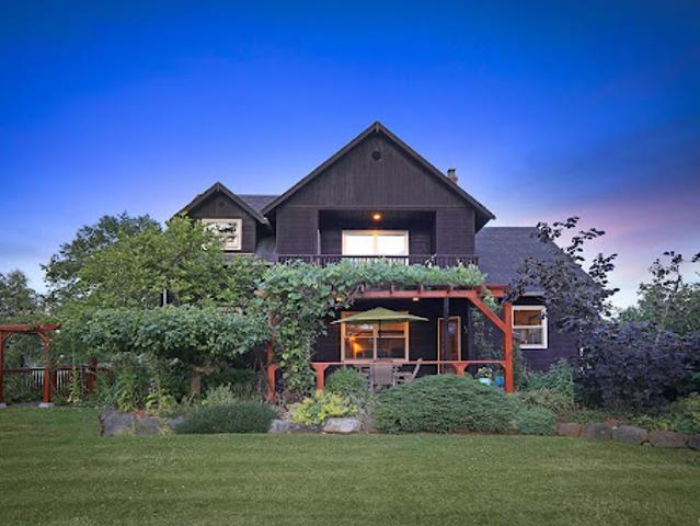 House for sale in Courtenay
