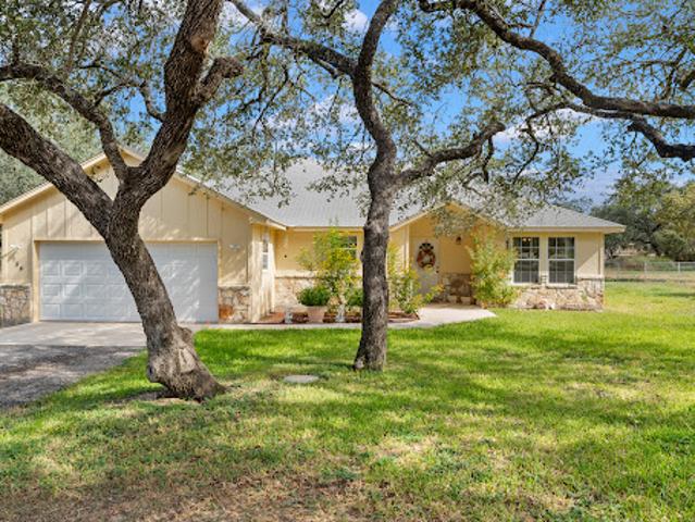 House for sale in Poteet, Atascosa County