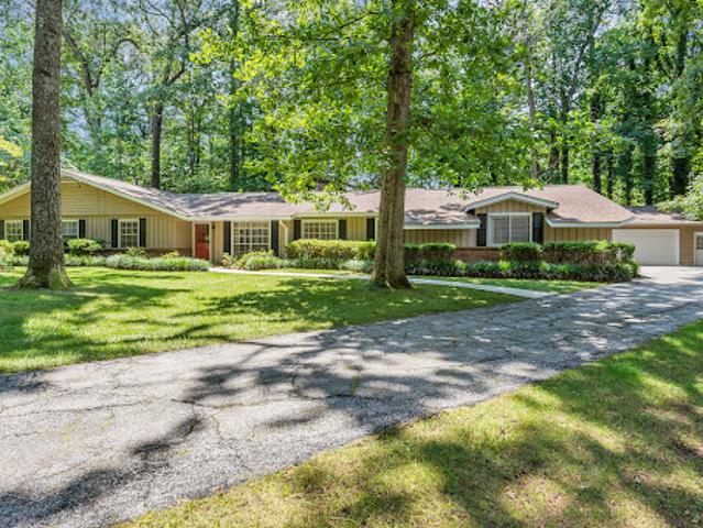 House for sale in Dunwoody, Georgia