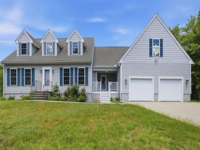 House for sale in New Hampshire