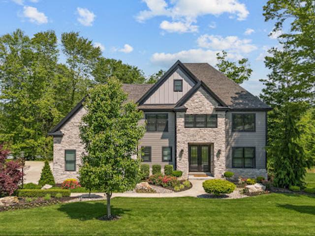House for sale in Evans City