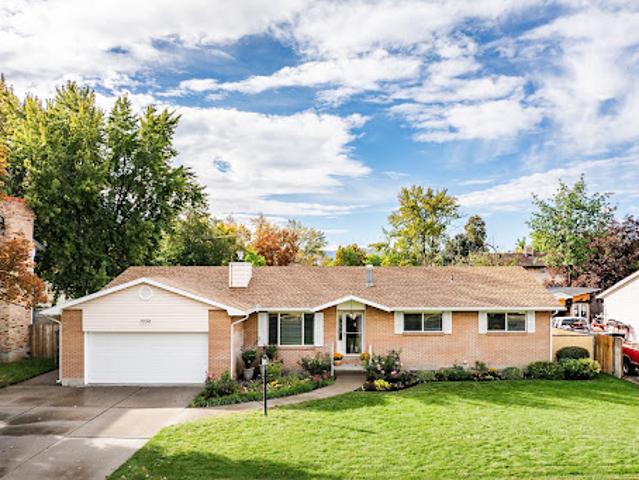 House for sale in Sandy, Utah