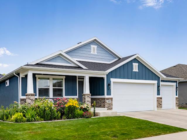 House for sale in Layton