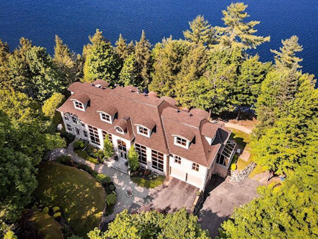 House for sale in Les Collines-de-l'outaouais, Quebec