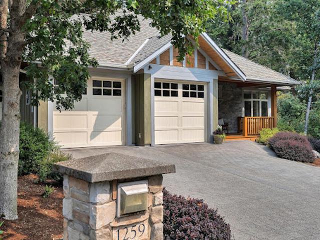 House for sale in Saanich, British Columbia