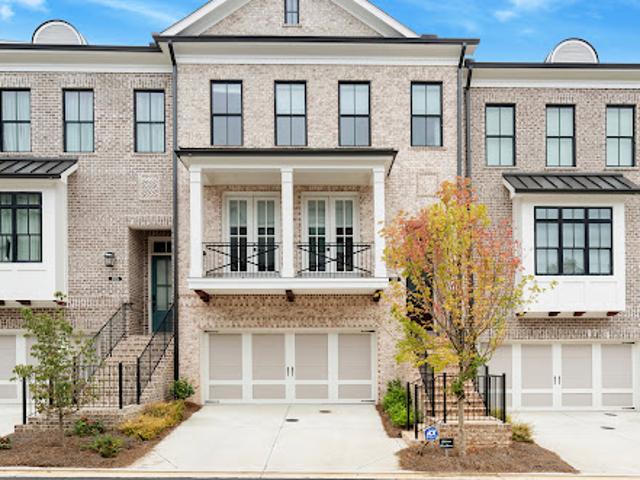 House for sale in Alpharetta