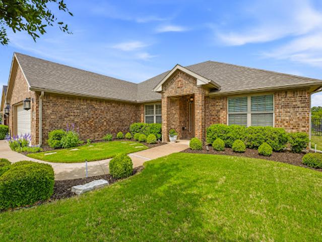 House for sale in Johnson, Texas