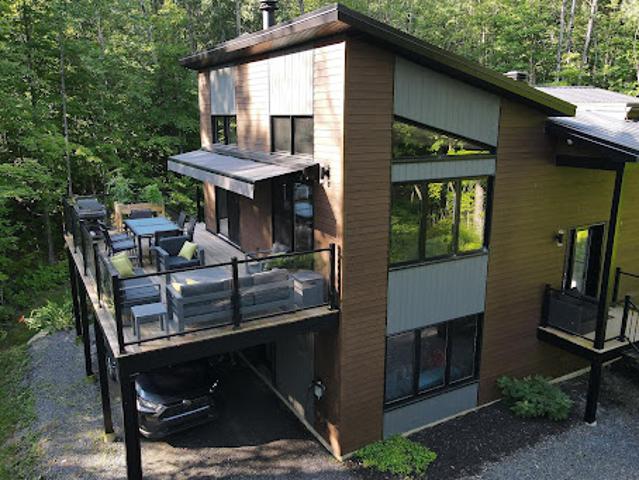 House for sale in Memphrémagog, Quebec