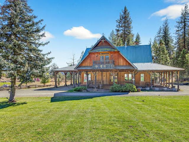 House for sale in Ashland, Oregon