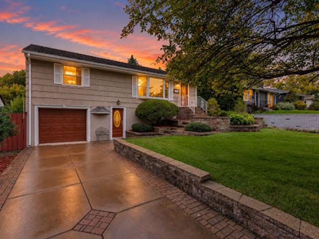 House for sale in Hennepin, Minnesota