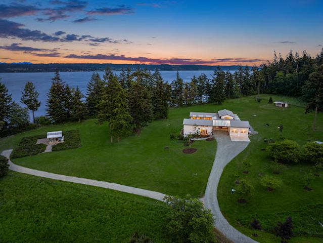 House for sale in Coupeville, Washington