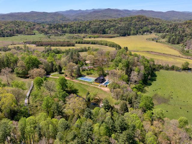 House for sale in Brevard, North Carolina