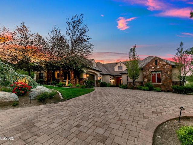 House for sale in Reno