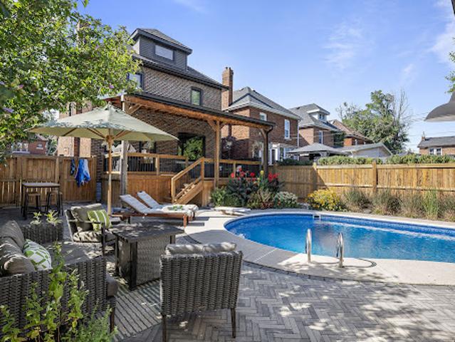 House for sale in Ancaster, Ontario