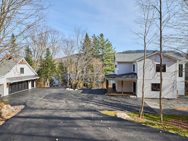 House for sale in Saint-donat, Quebec