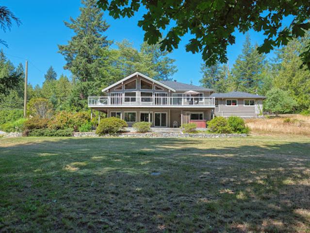House for sale in Madeira Park, British Columbia