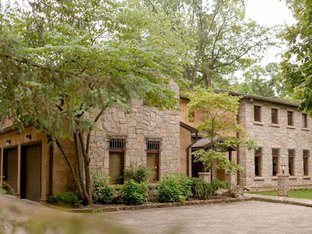 House for sale in Bloomfield Hills, Michigan