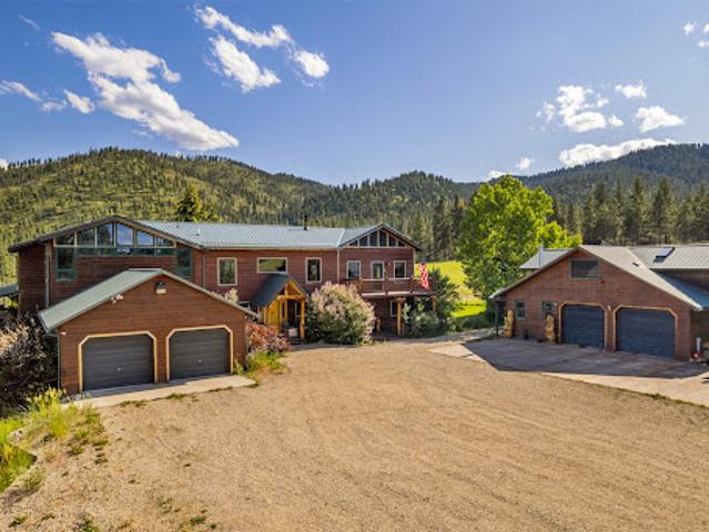 House for sale in Ravalli, Montana