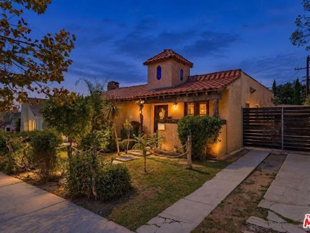 House for sale in Los Angeles, Los Angeles County