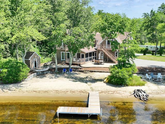 House for sale in New Hampshire