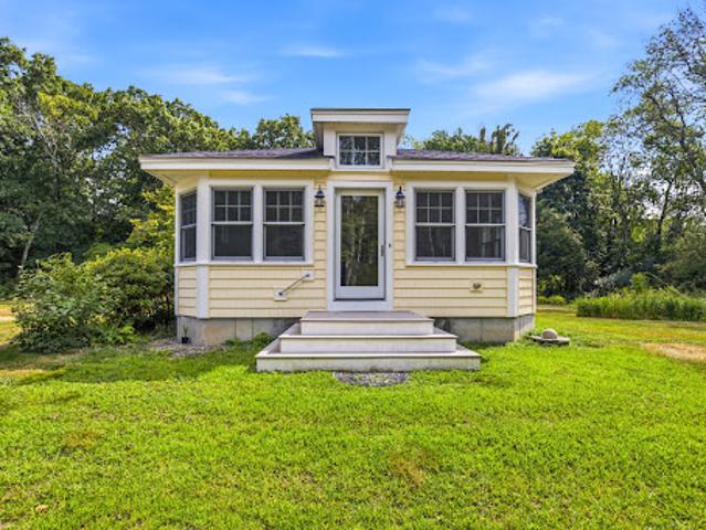 House for sale in West Newbury, Massachusetts