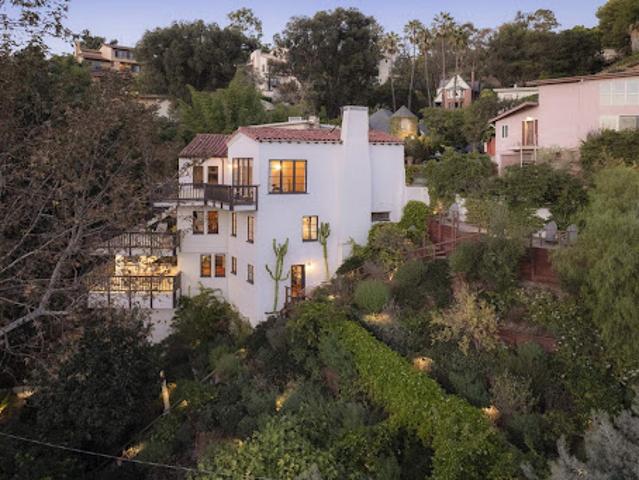 House for sale in Canoga Park, California