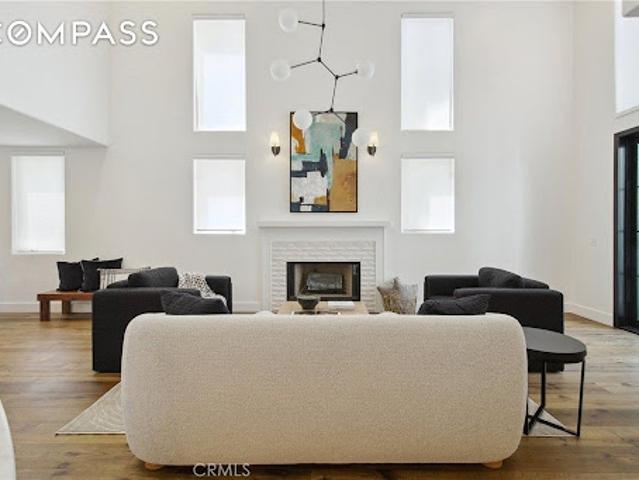 House for sale in Studio City Neighborhood Council District, Canoga Park