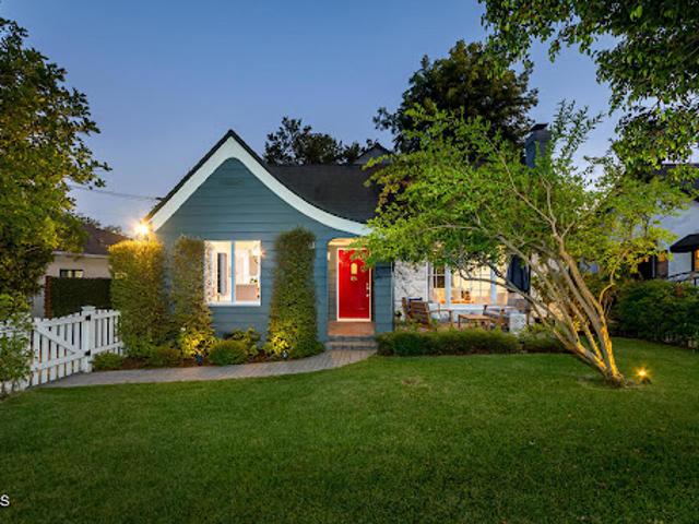 House for sale in Pasadena
