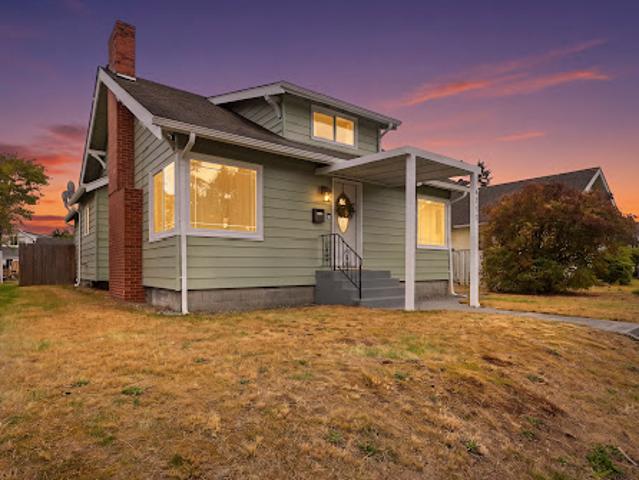 House for sale in Tacoma, Pierce County