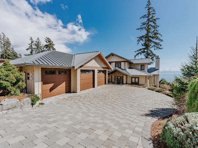 House for sale in Sechelt