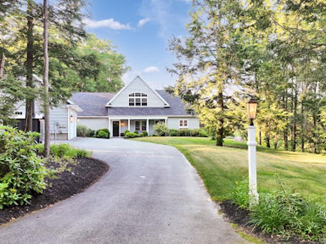 House for sale in New Hampshire