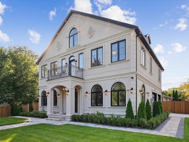 House for sale in Burlington, Ontario