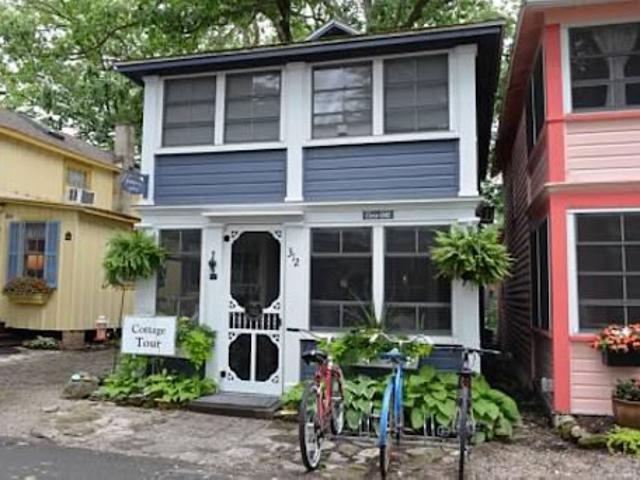 House for sale in Lakeside Marblehead