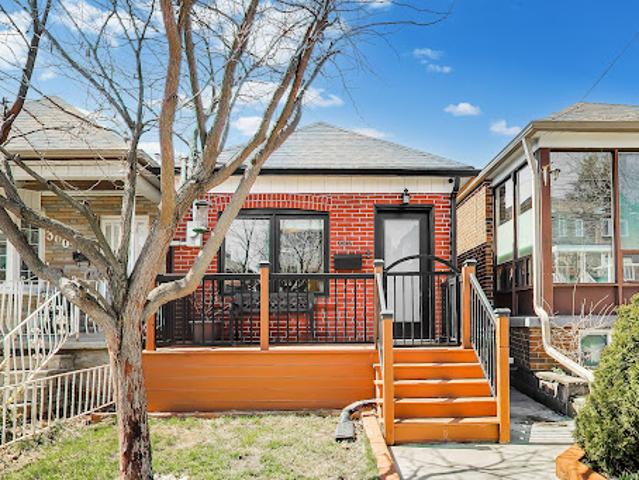 House for sale in Woburn, Ontario
