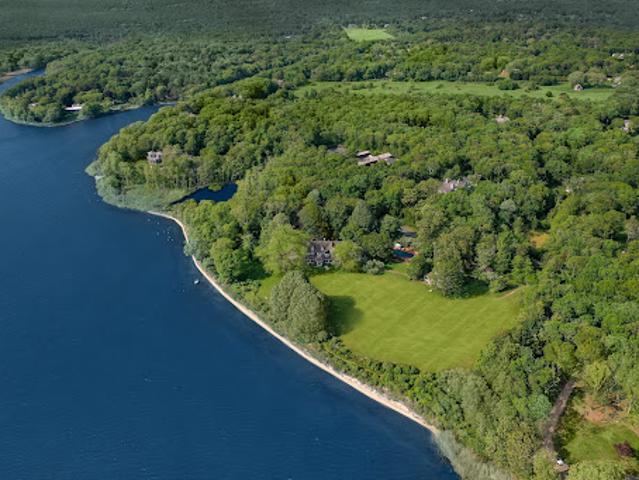 House for sale in East Hampton