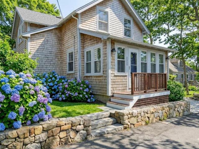 House for sale in Vineyard Haven, Massachusetts