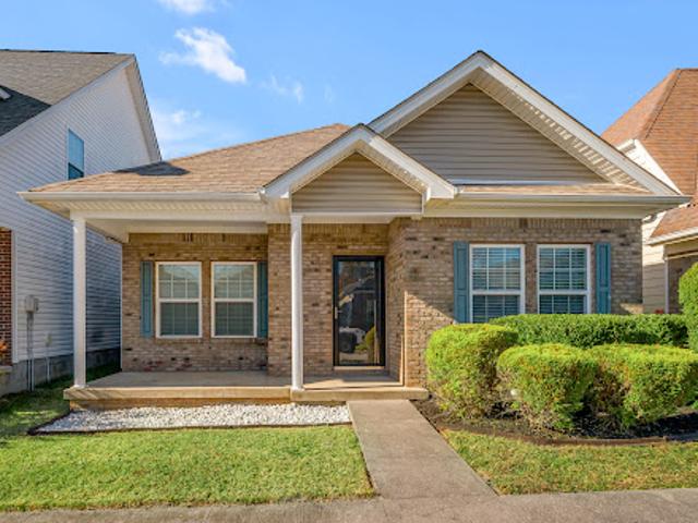 House for sale in Versailles, Kentucky