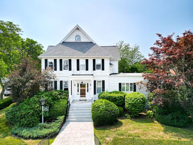 House for sale in Stonington, Connecticut