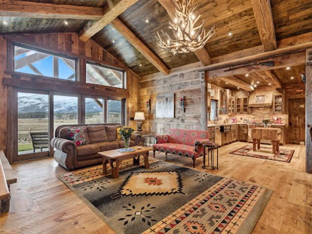 House for sale in Ravalli, Montana