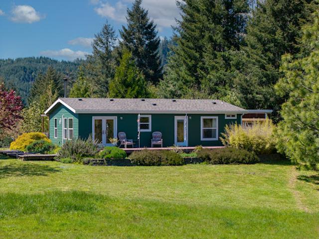 House for sale in Oregonia