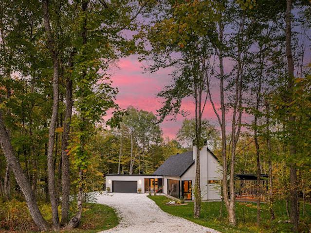 House for sale in Eastman, Quebec