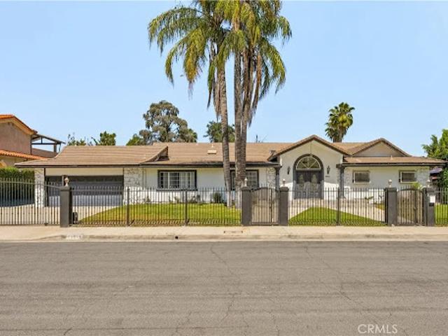 House for sale in Tarzana Neighborhood Council District, Canoga Park